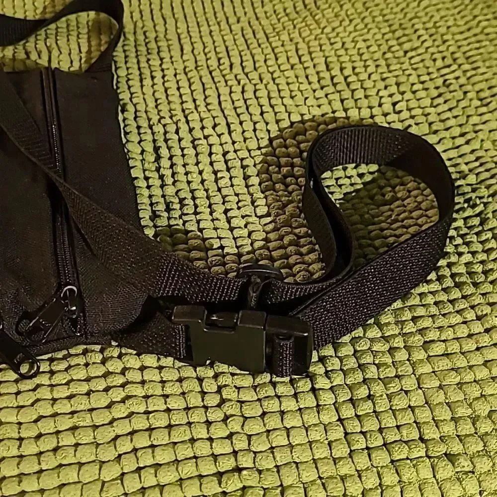 Black adjustable cross body purse